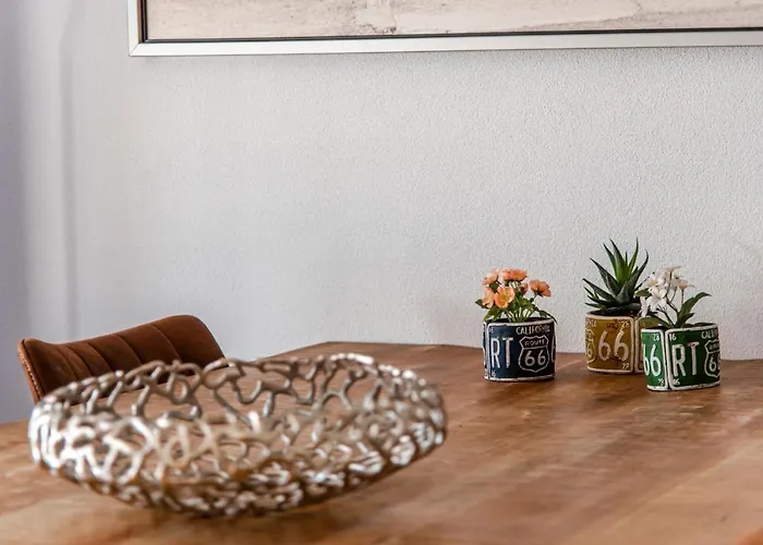 ゲストハウス Sixtysix