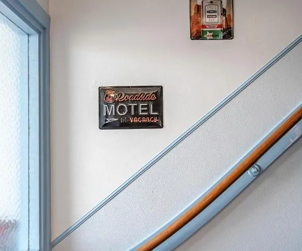 Sixtysix Pensionat Zandvoort